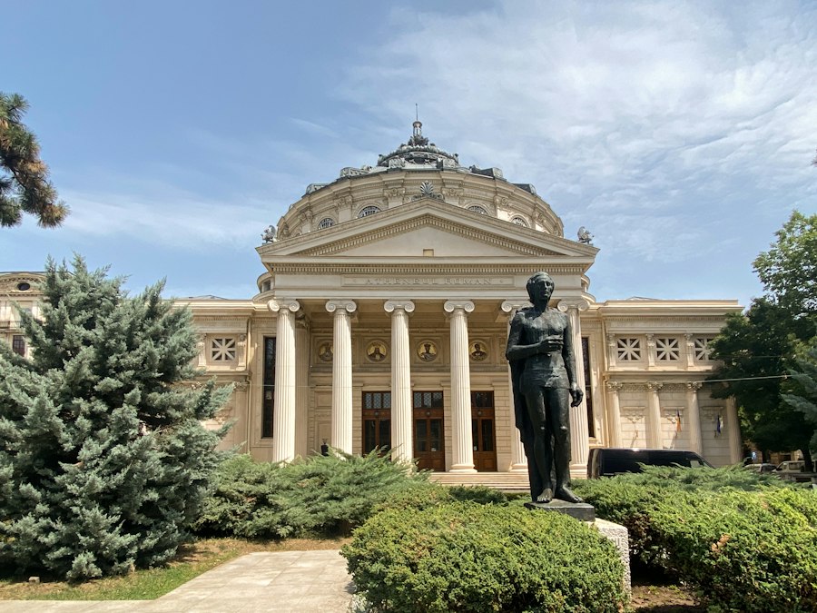 Photo Bucharest history guide experts data